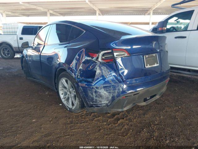 Tesla Model Y Long Range Dual Motor All-wheel Drive Image 4