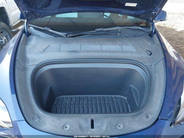 Tesla Model Y Long Range Dual Motor All-wheel Drive Image 7