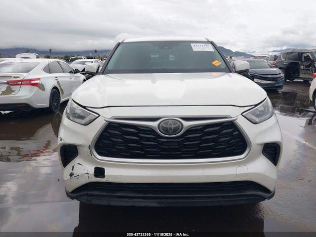 Toyota Highlander L Image 15