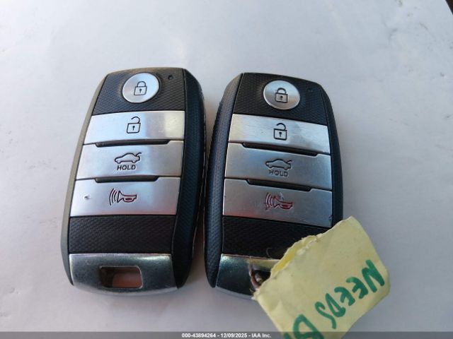 Kia Optima Ex Image 10