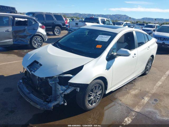 Toyota Prius Four Image 2