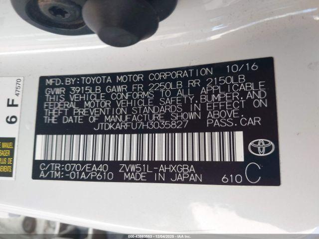 Toyota Prius Four Image 5