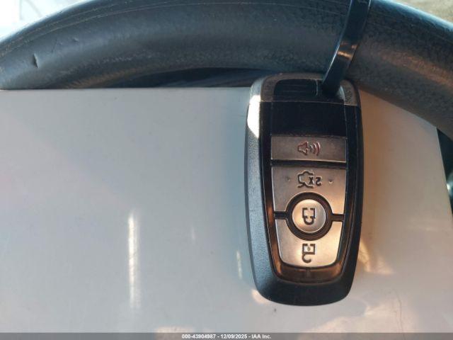 Ford Fusion Se Image 16