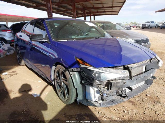  Salvage Hyundai ELANTRA