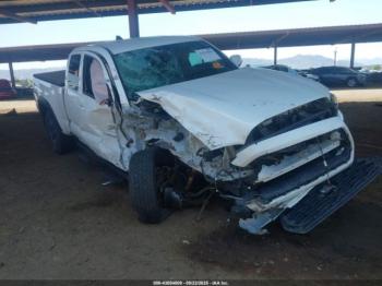  Salvage Toyota Tacoma