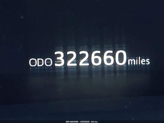 Toyota Prius Three Image 12