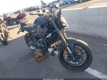  Salvage Yamaha Mtn690