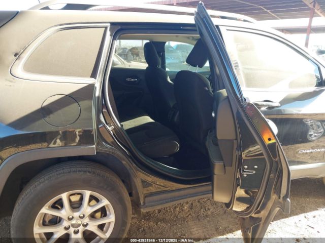 Jeep Cherokee Latitude Image 3