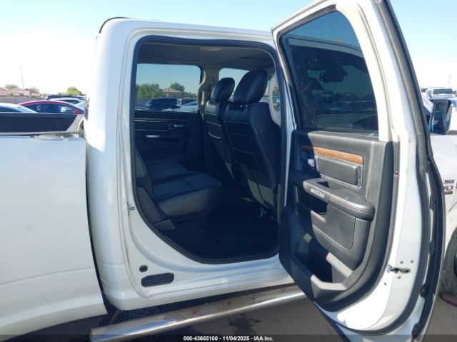 Ram 3500 Laramie Image 15