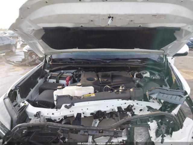 Toyota Tundra Sr5 Image 16