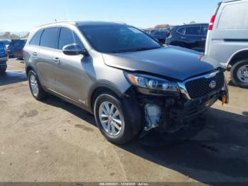  Salvage Kia Sorento