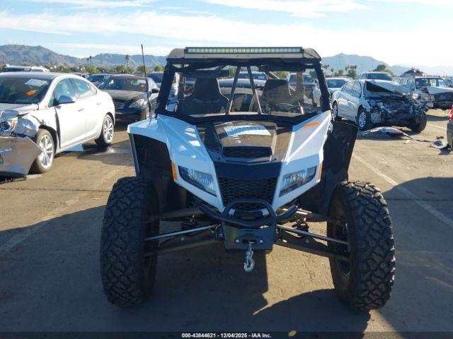 Arctic Cat Wildcat Xx Image 3