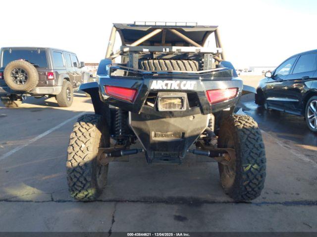 Arctic Cat Wildcat Xx Image 2