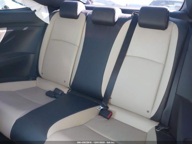 Honda Civic Touring Image 16