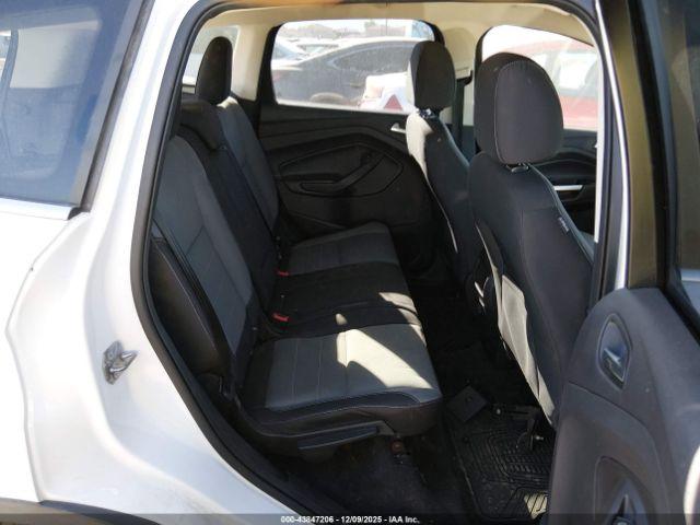 Ford Escape Se Image 9