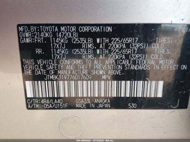 Toyota RAV4 Limited V6 Image 3