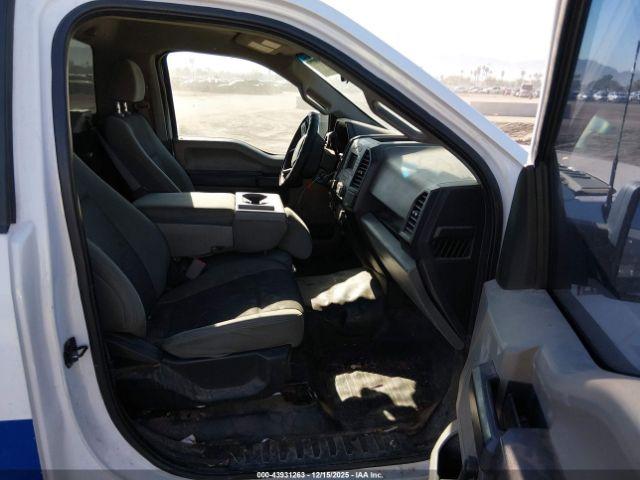 Ford F-150 Xl Image 11