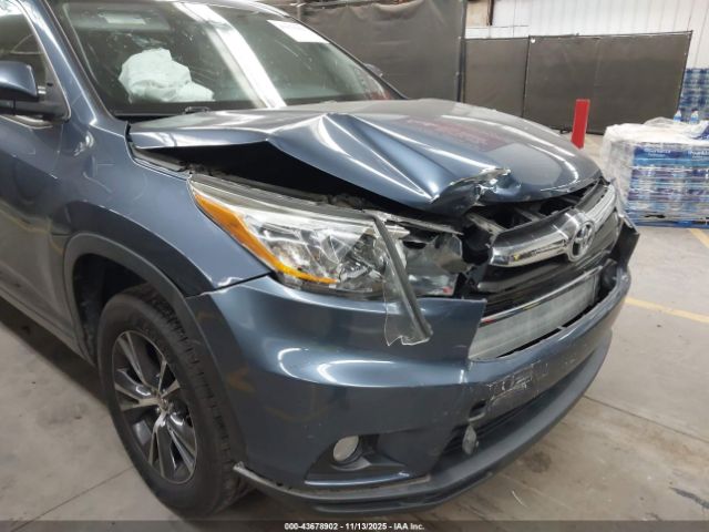 Toyota Highlander Xle V6 Image 3