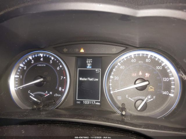 Toyota Highlander Xle V6 Image 2