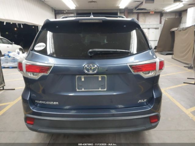 Toyota Highlander Xle V6 Image 9