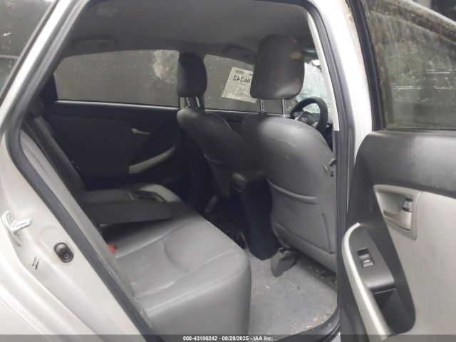 Toyota Prius Two Image 7