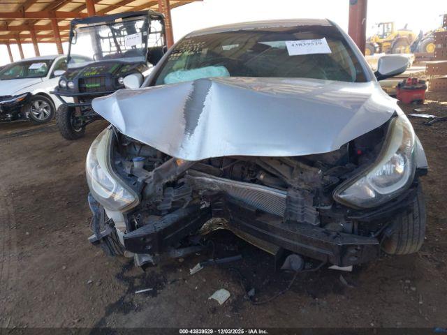 Hyundai ELANTRA Se Image 11