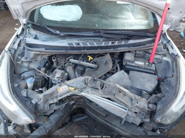 Hyundai ELANTRA Se Image 15