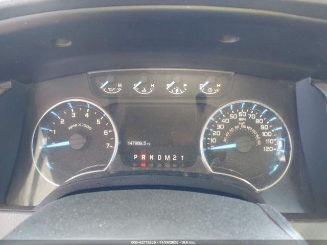 Ford F-150 Xlt Image 12