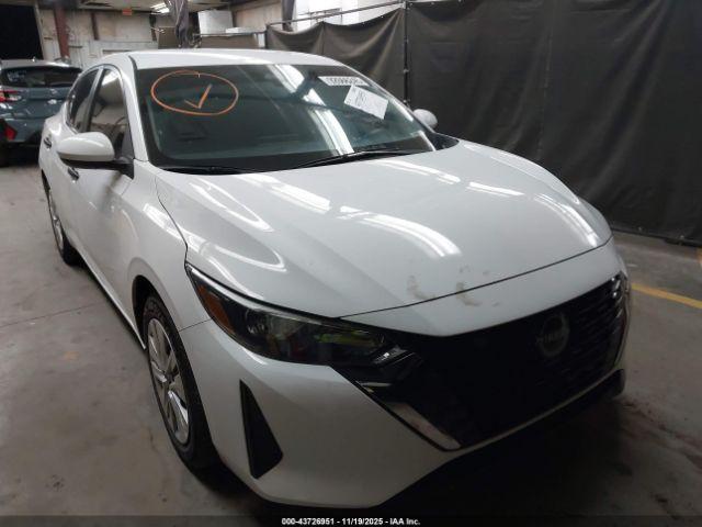 Nissan Sentra S Image 8