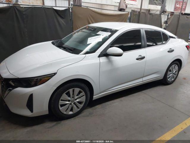 Nissan Sentra S Image 9