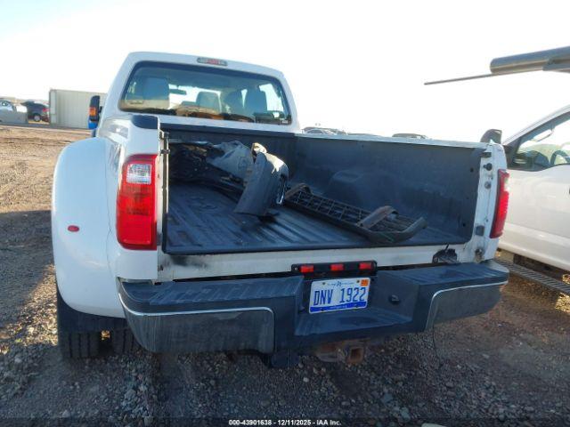 Ford F-450 Xl Image 12