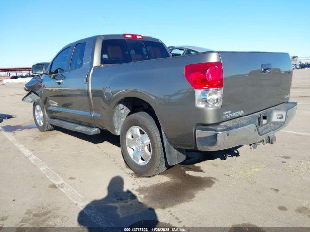 Toyota Tundra Limited 5.7l V8 Image 2
