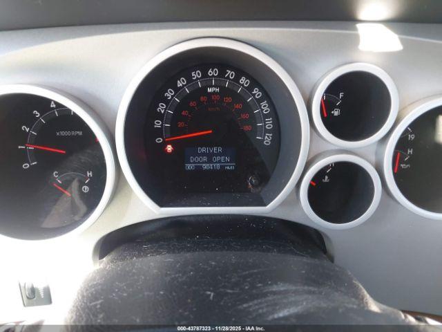 Toyota Tundra Limited 5.7l V8 Image 16