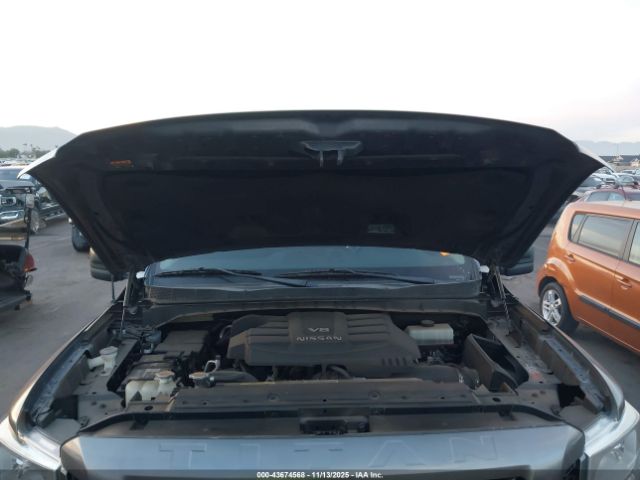 Nissan Titan Sv Image 7