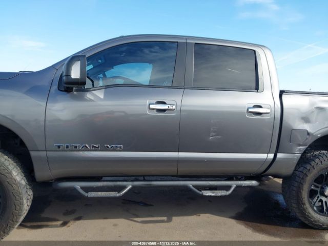 Nissan Titan Sv Image 16