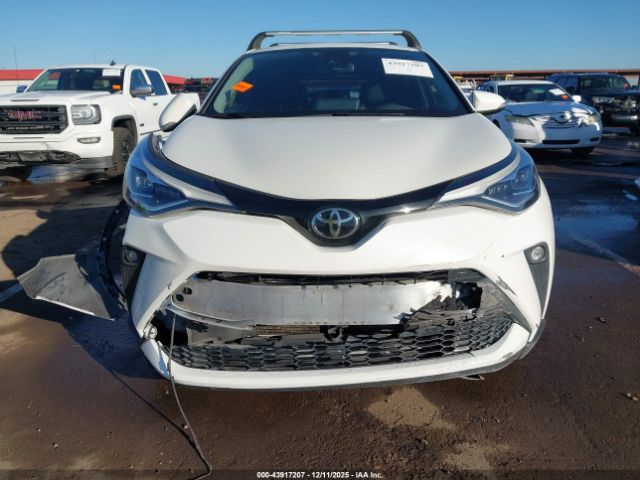 Toyota C-HR Limited Image 13