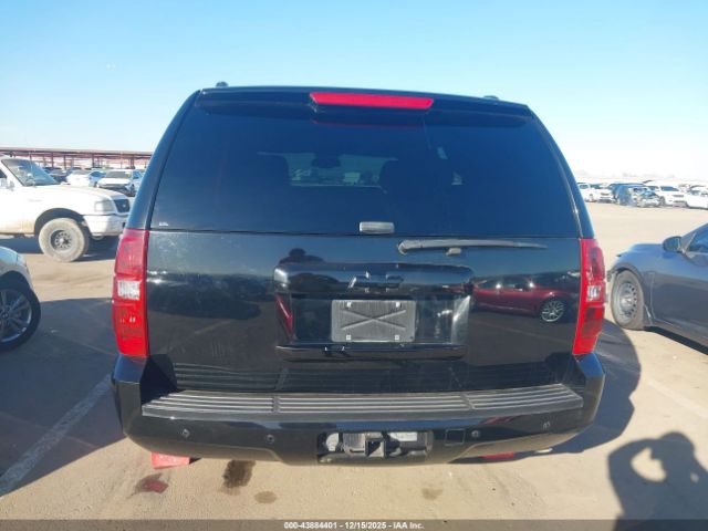 Chevrolet Tahoe Lt Image 2