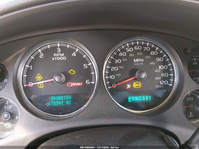 Chevrolet Tahoe Lt Image 10