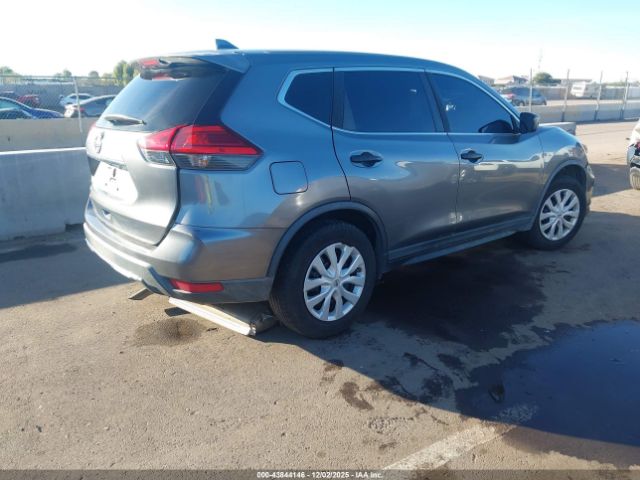 Nissan Rogue S Image 6