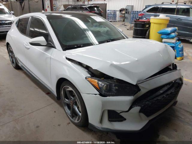  Salvage Hyundai VELOSTER