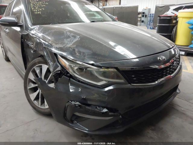 Kia Optima S Image 15