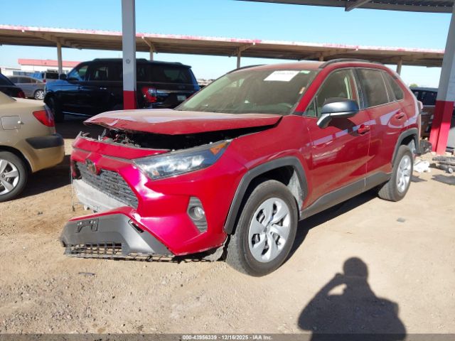 Toyota RAV4 Le Image 4