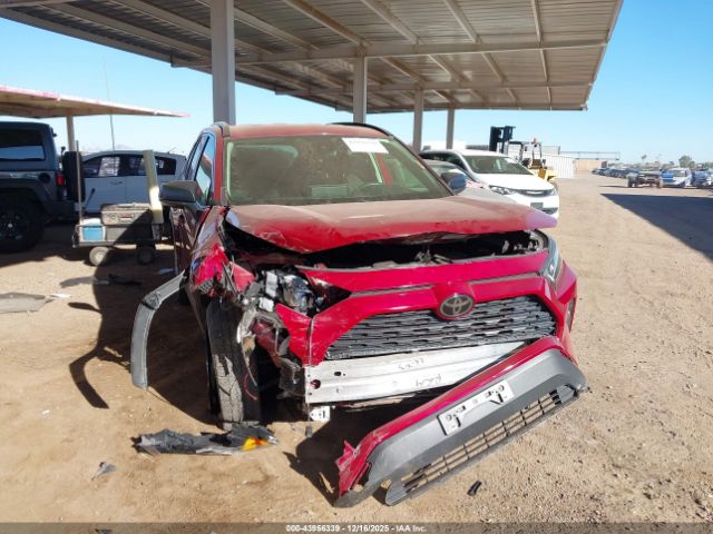 Toyota RAV4 Le Image 3