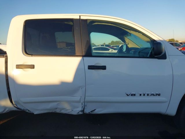 Nissan Titan Sv Image 9