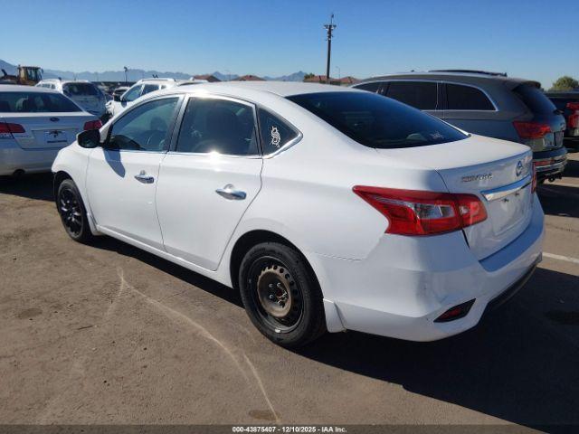 Nissan Sentra S Image 3