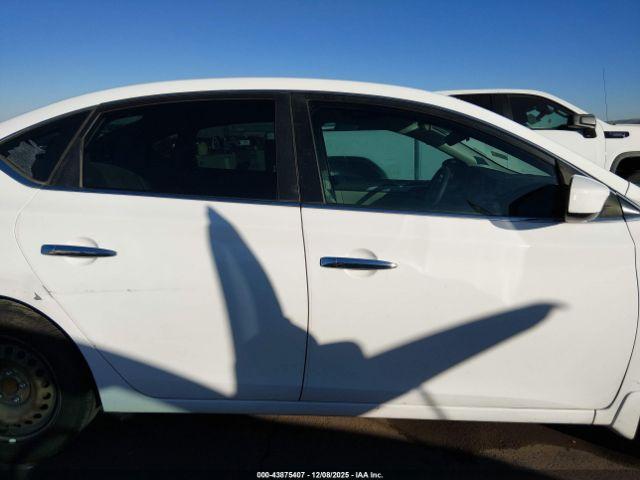 Nissan Sentra S Image 17