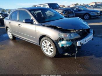  Salvage Mazda Mazda3