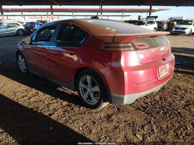 Chevrolet Volt Image 3
