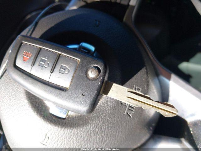 Nissan Rogue S Fwd Xtronic Cvt Image 9