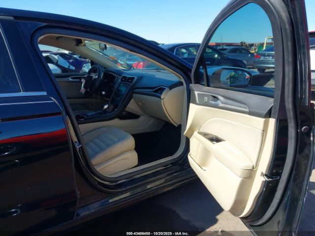 Ford Fusion Se Image 13